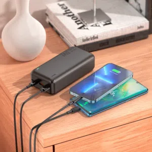 PowerBank 30.000 mAh Fast charging باوربانك بقوة 30 الف مل امبير بدعم الشحن السريع متوفر بالفرعين