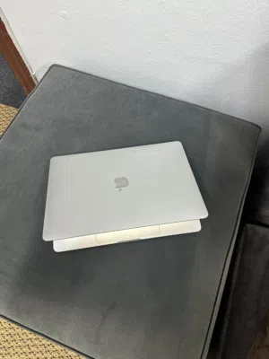 MacBook pro 2020