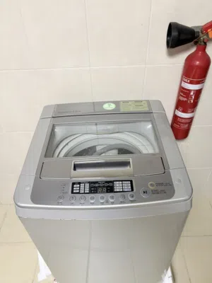 A LG washing machine, used but in very good condition, no damages at all,