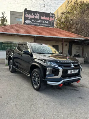 Used Mitsubishi L200 in Zarqa