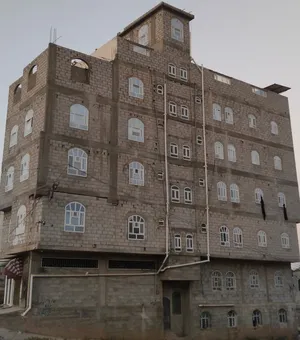 ‏خمس طوابق وأكثر ‏.‏ 1300 م٢ ‏.‏ المالك‏3