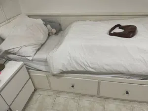 2سرير مع ادراج بدون فرش