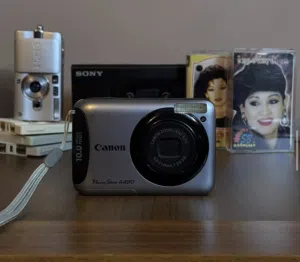 Canon PowerShot A490.