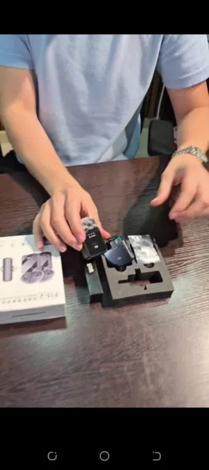 مايكروفون احترافي ثنائي   جودة صوت نقية – مناسب للتصوير، المقابلات، والبث المباشر