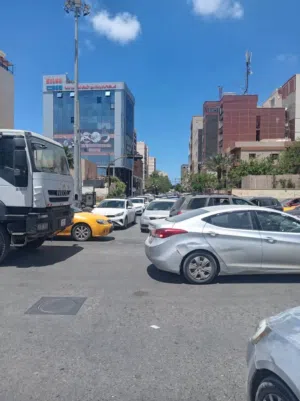 عقار تجاري سكني باب بن  غشير
