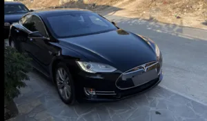 تيسلا ‏موديل S ‏Standard Range ‏2015