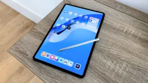 Huawei MatePad Pro 12.6 مع قلم أصلي للبيع بسعر 700 دينار أو للبدل على PC جيمينغ احترافي