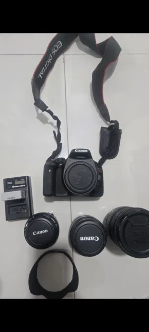 كانون 550D