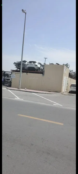 للبيع اراضي خاليه و حوط جاهزه في الصجعه الصناعيه