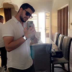  Ali Alawamlhe