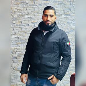  Gafar Omar