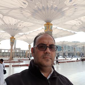 عصام
