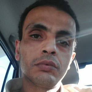  اكرم عوده .