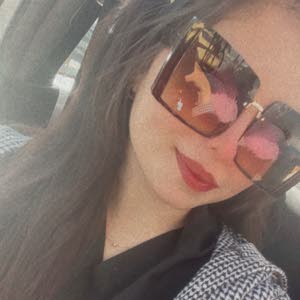  سارة الدباس