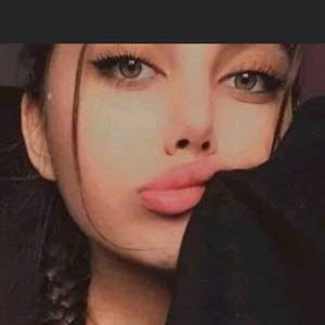  علا