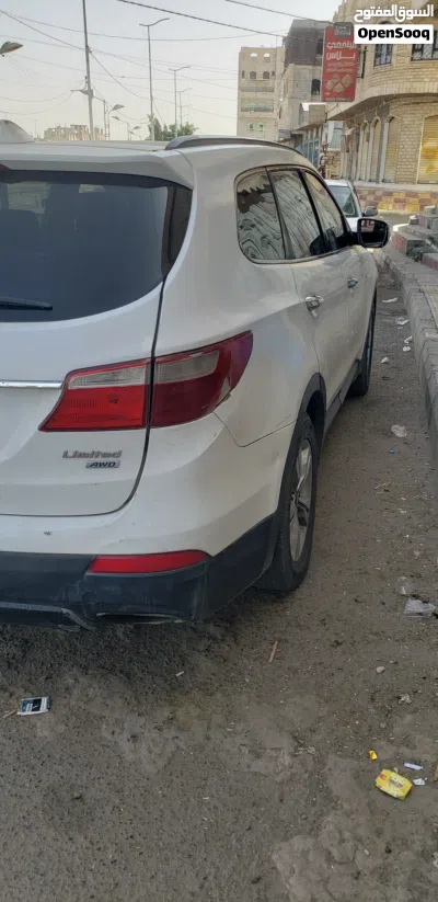 Hyundai Santa Fe Limited 3