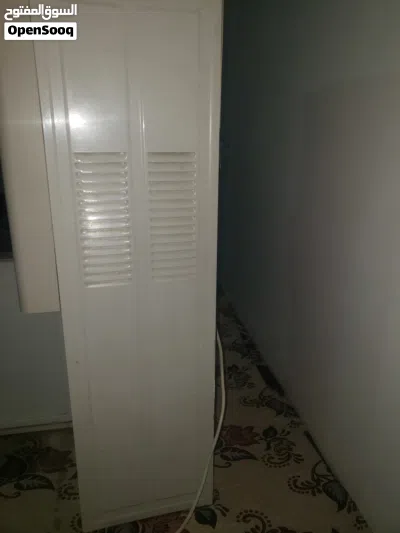 ثلاجه مكتبيه شبه جديد 3