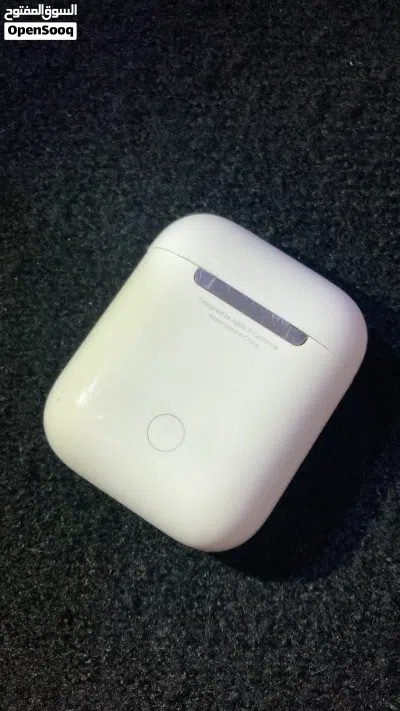 سماعات ابل بحالة الوكالة - AirPods 2 4