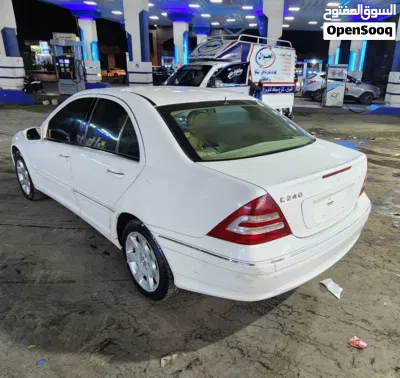 مرسيدس بنز اخرى 230 4