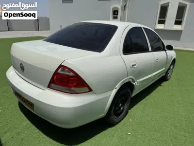 نيسان صني S 4