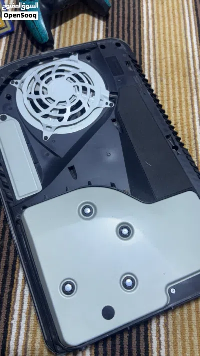 بلاستيشن فايف 4