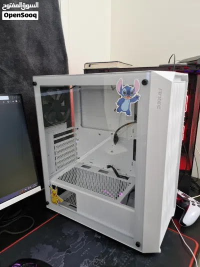 العنوان: كيس كمبيوتر Antec أبيض مميز ونظيف جداً للبيع 4