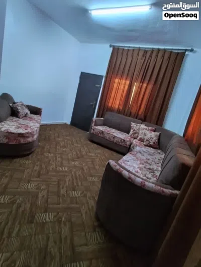 كورنر مستعمل مع برادي ومكيت 2