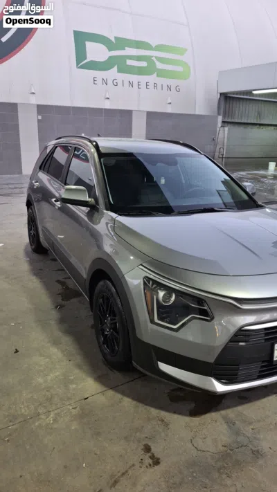 Kia Niro EX 3