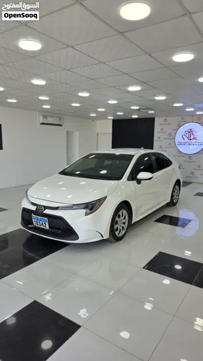 Toyota Camry LE 3