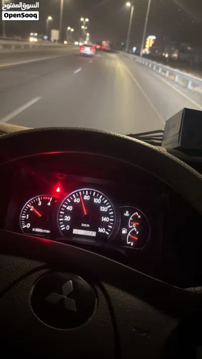 قلاب ميتسوبيشي للبيع2025 3