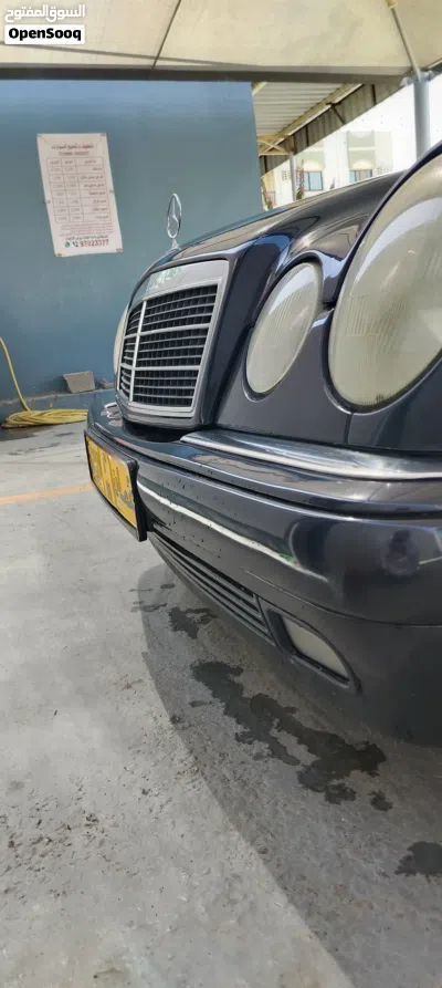Mercedes Benz E-Class E 200 4
