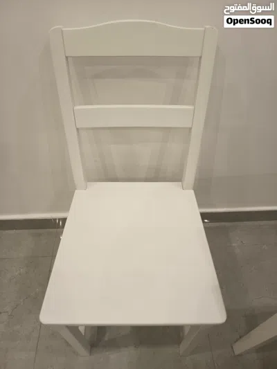 IKEA NÄSINGE Table,and 4 piece chair white, 130x80 cm. 4