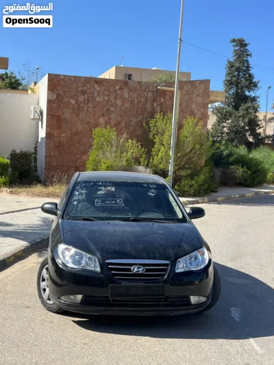 Hyundai Avante SE 3