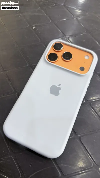 IPHONE 17 PRO ( 256GB ) USED بحالة الوكالة 3