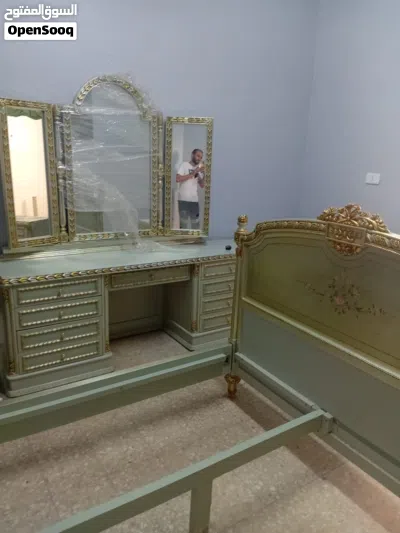 غرفة نوم خشب لاتيه 2
