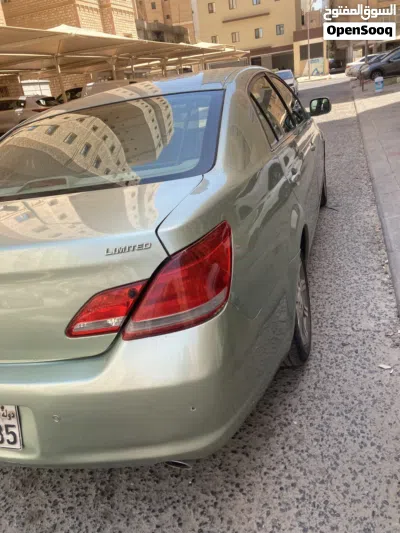 Toyota Avalon SE 4