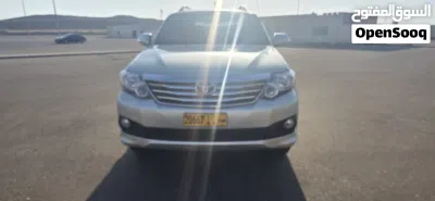 Toyota Fortuner SR5 2