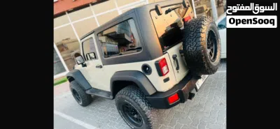 Jeep Wrangler Sahara 4