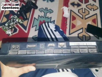البلستيشن 3 شبه الجديد معه زوز ايدين البلستيشن 3 بحاله ممتاز 3العاب من البلستيشن الله يبارك 3