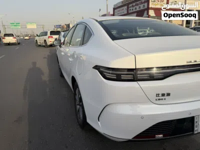 بي واي دي ديستروير 4
