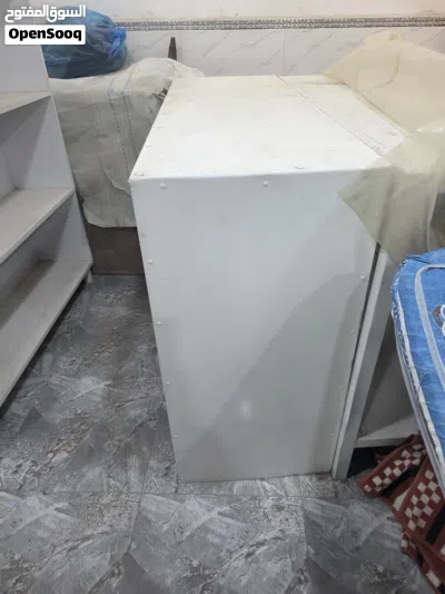 رفوف خشبية وميوزه حديد للبيع 4