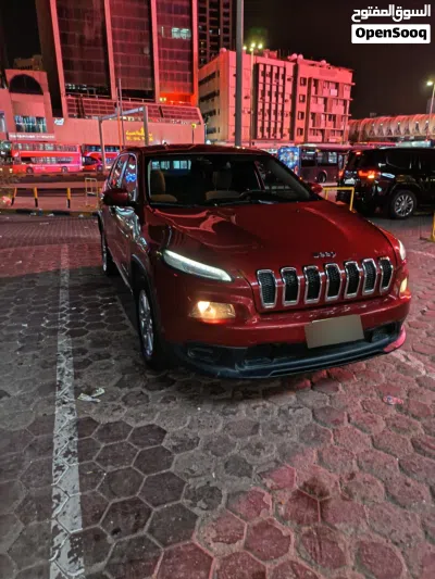 جيب شيروكى Sport 4