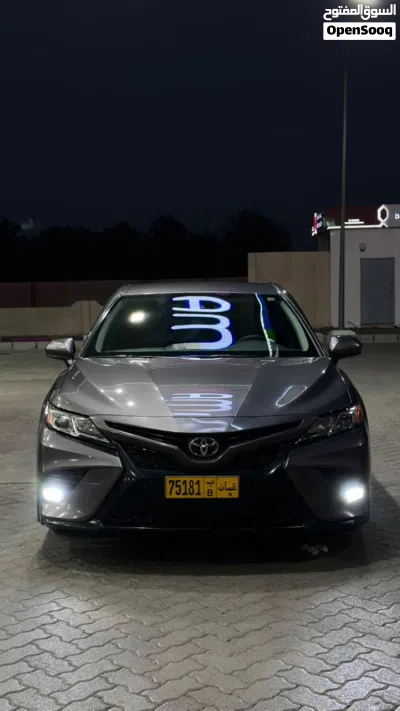 Toyota Camry SE 3