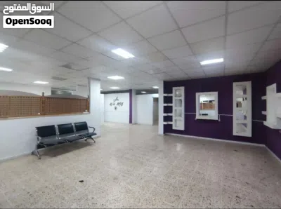 صالة 200 متر مربع للايجار 3