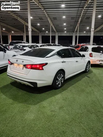 Nissan Altima S 3