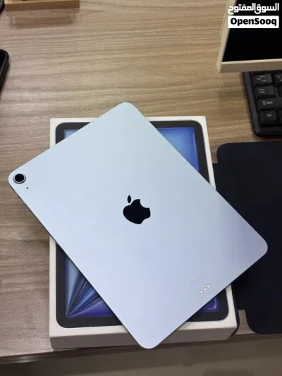 ايباد اير 11 معالج M3 3