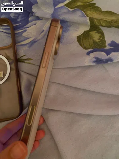 هاتف آيفون 16برو ماكس استعمال نظيف بطارية 100 ب الباكو وخيط الشحن 3