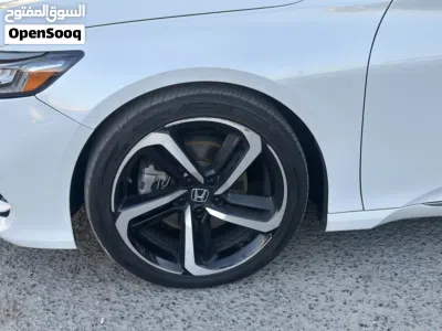 هوندا اكورد Limited 4