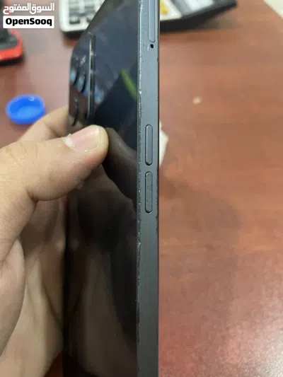 ريلمي c35 بحاله جيده 4