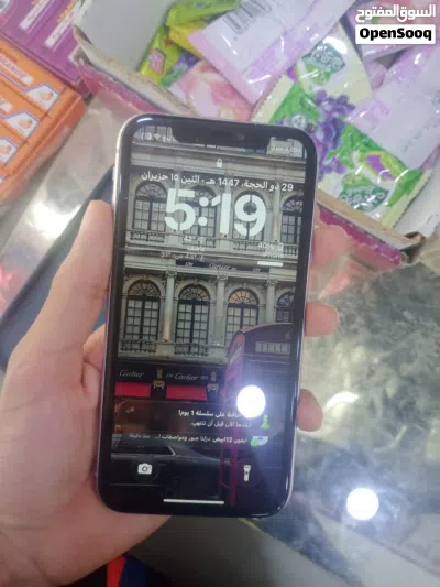 ايفون 11 عادي لونه بنفسجي العنوان ابو الخصيب للمراوس واذا بيع قفله 170 4